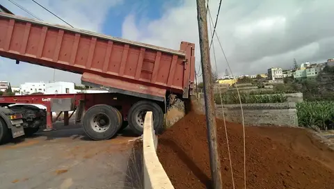 Preparación de terreno agrícola en la Finca Bañaderos — foto 3