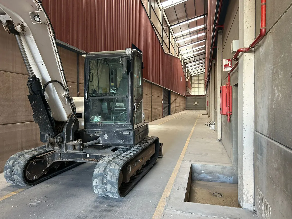 Excavación de una nave en el Polígono Industrial de Arinaga — foto 1